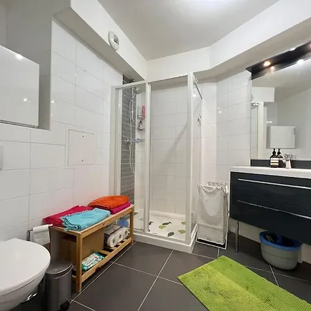 شقة Spacious Studio 5 Min To Seine & M14 Rerc